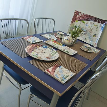 Apartman U Kolonady Карловы Вары Экстерьер фото
