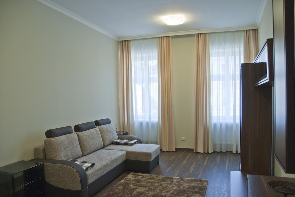 Apartman U Kolonady Карловы Вары Номер фото